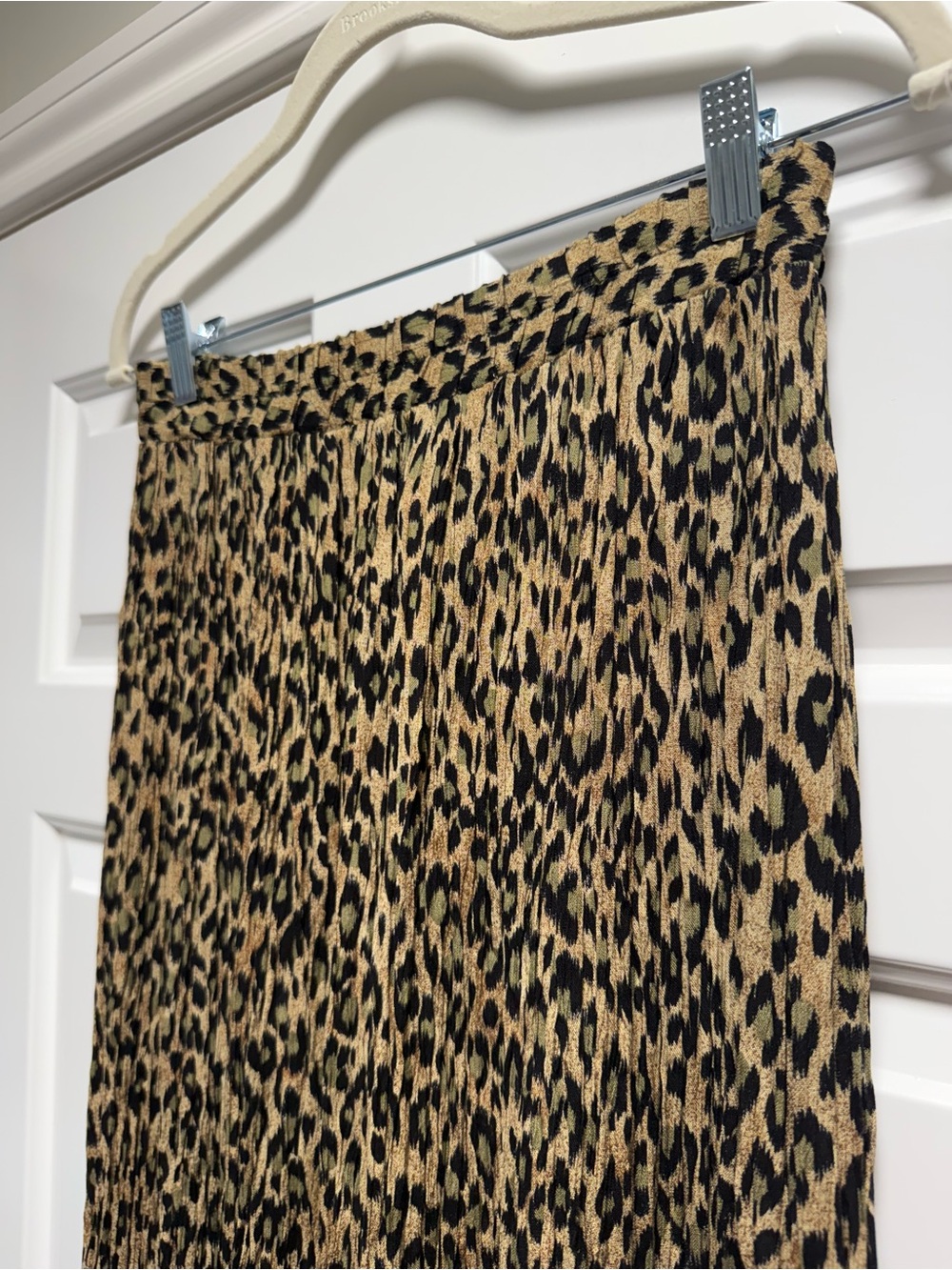 Leopard print pleated maxi skirt size s/m 100% rayon - Picture 4 of 7